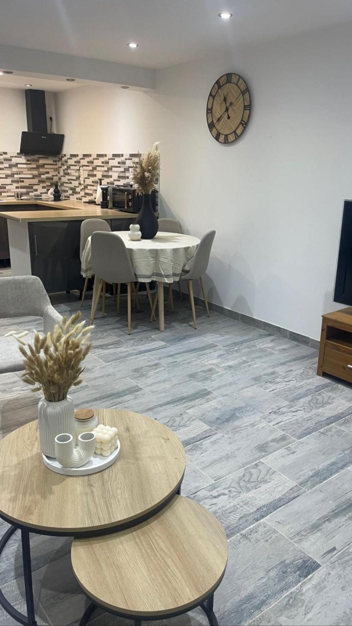 Appartement Neuf Marseille Extérieur photo